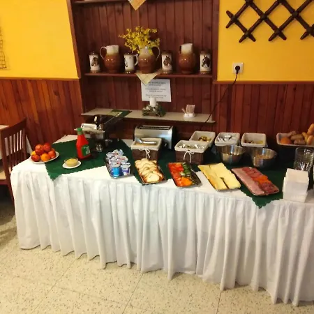 Zoja Guest house
